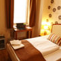Фото 12 - Six Inn Hotel Budapest