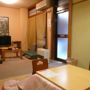Фото 3 - J-Hoppers Hida Takayama Guest House