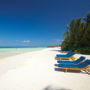 Фото 2 - Medhufushi Island Resort