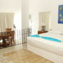 Фото 13 - Emperador Vallarta Beachfront Hotel and Suites