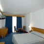 Фото 9 - Hotel Comfort Inn Ponta Delgada