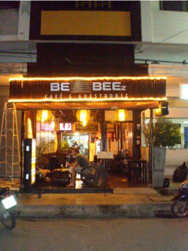 Фото 2 - Be Beez Cafe  & Guest House