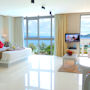Фото 14 - Andaman Beach Suites Hotel