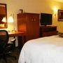 Фото 4 - Hampton Inn & Suites Kansas City-Merriam