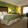 Фото 1 - Holiday Inn & Suites Orlando Universal