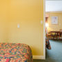 Фото 7 - Redondo Inn and Suites