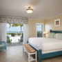 Фото 6 - Parrot Key Hotel and Resort
