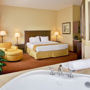 Фото 11 - Holiday Inn Express Hotel & Suites Corona