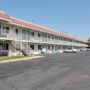 Фото 1 - Motel 6 Fresno - Blackstone South