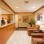 Фото 4 - Candlewood Suites Fort Lauderdale Airport-Cruise