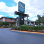 Фото 1 - Quality Inn Orlando Airport
