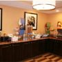 Фото 7 - Hampton Inn Long Island/Commack