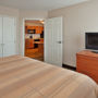 Фото 7 - Candlewood Suites Kansas City