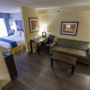 Фото 2 - Holiday Inn Express Hotel & Suites Austin Airport