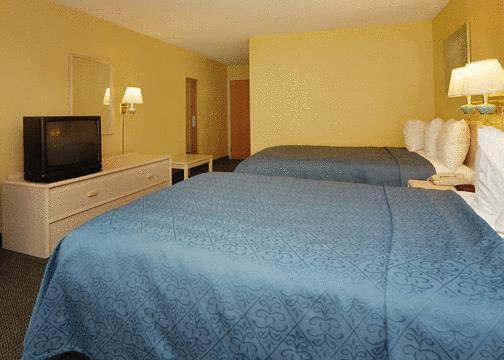 Фото 3 - Quality Inn & Suites Grand Prairie