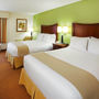 Фото 3 - Holiday Inn Express Hotel & Suites Asheville - Biltmore Square Mall