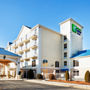 Фото 4 - Holiday Inn Express Hotel & Suites Asheville - Biltmore Square Mall