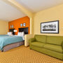 Фото 3 - Country Inn & Suites - Savannah Gateway