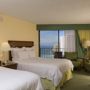Фото 10 - Waikiki Beach Marriott Resort & Spa