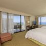 Фото 13 - Waikiki Beach Marriott Resort & Spa