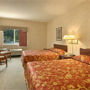 Фото 1 - Ramada Hotel & Suites Glendale Heights