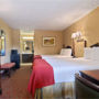 Фото 4 - Americana Inn & Suites