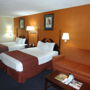 Фото 5 - America s Best Value Inn Newark Airport