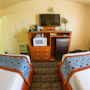 Фото 6 - Beachwalker Inn & Suites