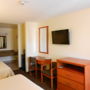 Фото 8 - Simply Home Inn & Suites - Riverside