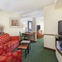 Фото 3 - Fairfield Inn & Suites Charlotte Arrowood