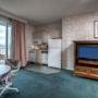 Фото 10 - Quality Inn & Suites Beachfront