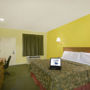 Фото 6 - Americas Best Value Inn Bedford