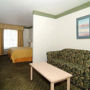 Фото 14 - Quality Inn & Suites Albuquerque West