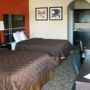 Фото 2 - Econo Lodge Inn & Suites Baytown