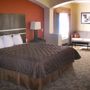 Фото 3 - Econo Lodge Inn & Suites Baytown