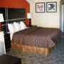 Фото 5 - Econo Lodge Inn & Suites Baytown