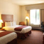 Фото 11 - Baymont Inn & Suites Savannah