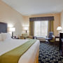 Фото 1 - Holiday Inn Express Hotel Raleigh Southwest