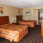 Фото 2 - Plantation Inn Hotel and Lounge