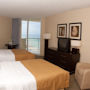 Фото 6 - DoubleTree by Hilton Ocean Point Resort & Spa Sunny Isles
