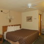 Фото 12 - Americas Best Value Inn - Sundowner Motel