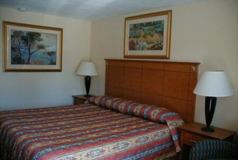 Фото 3 - Americas Best Value Inn Niantic