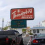 Фото 3 - Thunderbird Beach Motel