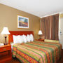 Фото 4 - Econo Lodge Inn & Suites