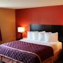 Фото 3 - America s Best Inns & Suites - Aloha