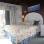 Фото 11 - Edgewater Beach Inn & Suites