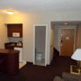 Фото 9 - Madison Suites Hotel