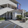 Фото 11 - Motel 6 Los Angeles - Bellflower