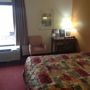 Фото 5 - Days Inn and Suites Cedar Rapids