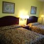 Фото 6 - Tropicana Inn and Suites